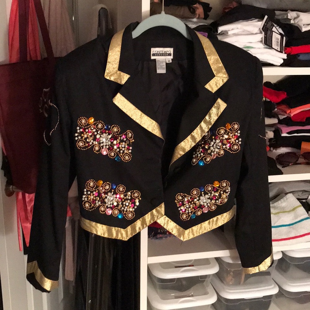 🌹 Black and Gold Jacket 🌹